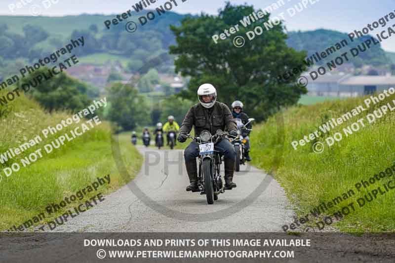 Vintage motorcycle club;eventdigitalimages;no limits trackdays;peter wileman photography;vintage motocycles;vmcc banbury run photographs